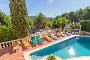 Villa mit Terrasse, Grill und Garten | Bergblick - Image 2