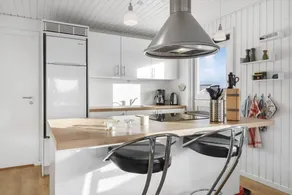 Fully equipped house with barbecue, terrace & sauna | Pet-friendly - Image 5