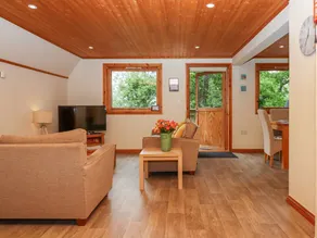 Landhaus mit Whirlpool, Sauna und Pool - Image 2