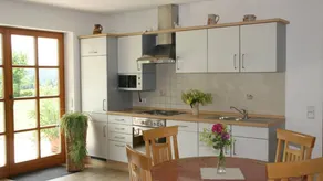 Family-oriented wonderful flat with garden, barbeque & terrace | Garden view - Image 3
