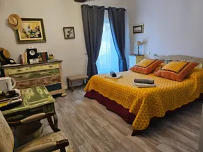 Bed & breakfast with garden, terrace & hot tub - Image 2