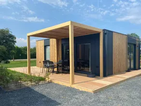 Chalet with pool - Image 5