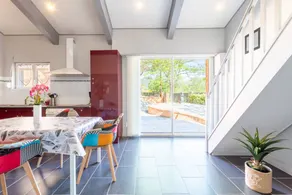 House with hot tub, terrace & barbecue | Garden view - Image 2