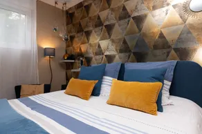 Bed & breakfast with terrace - Image 3