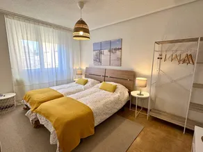Spacious Apartment with Balcony and Beach Nearby - Image 4