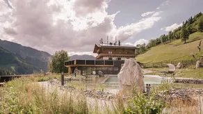 Holiday apartment with sauna, pool & barbeque - Image 2