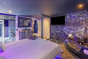 Bed & breakfast con idromassaggio e terrazza - Image 5