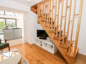Fully equipped wonderful cottage with garden - Image 5