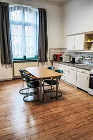 Appartement mit eigenem Parkplatz 2 - Image 2