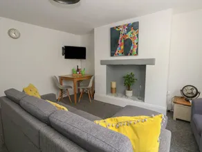 Fully equipped cottage with garden | Beach view | Close to the beach | Pets are welcome - Image 5