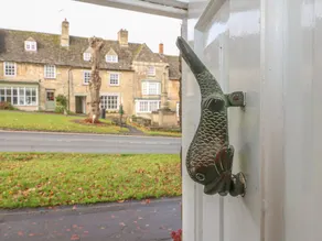Children-friendly cottage with garden & terrace | Pets are welcome - Image 2