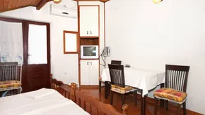 Flat with barbeque & terrace | Sea view - Image 3