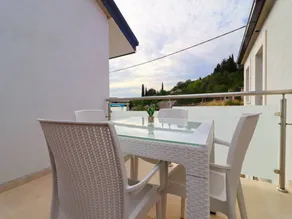 Apartment with terrace & BBQ - Image 2