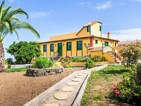 Ferienhaus mit Garten, Terrasse und Pool - Image 5