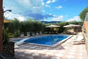 Tenuta Fortelongo: Camera con Vista Giardino - Image 3