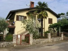Flat with terrace, barbeque & garden | Nature view - Image 2