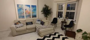 Children-friendly beautiful house with garden - Image 2