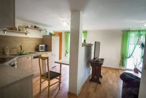 Flat with garden, terrace & BBQ - Image 3