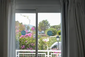 Aparthotel mit Pool | Neben dem Strand - Image 5