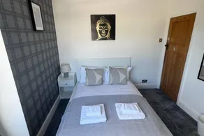 Flat with 3 rooms for 6 persons - Image 5