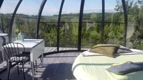 Star-Gazing Bubbles for Couples and Families in France - Image 3
