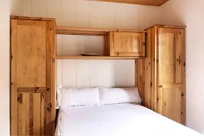 Wecamp Pirineos - Bungalow FAMILY 2 bedrooms 2 to 4 people - 2 person. included in the price - Image 4