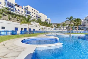 Wohnung mit Pool und Terrasse | Bergblick | Neben dem Strand - Image 4