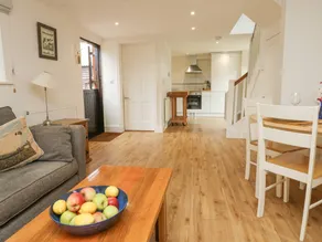 Children-friendly wonderful cottage with garden | Pet-friendly - Image 4