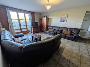 Geräumiges renoviertes Haus mit WLAN, ideal für Familien - Image 2