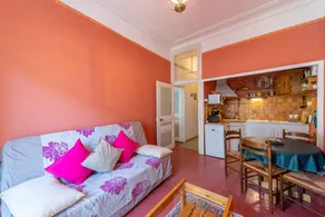 Holiday apartment with garden | City view - Image 5