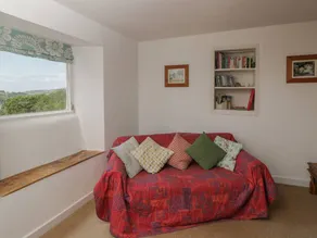 Cottage with garden & terrace | Dogs allowed - Image 3