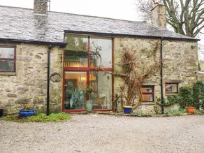 Family-oriented cottage with garden | Pets are welcome - Image 2