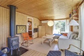 Holiday home with sauna, terrace & barbeque - Image 2