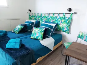 Bright cottage with wifi, pets allowed, parking, near Château-Gontier - Image 5