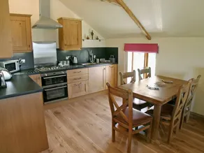 Cottage with garden | Beach view - Image 4