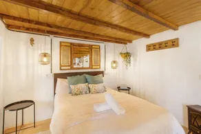 Vacation 'El Nido Fuente Hervera' with Mountain View, Private Terrace and Wi-Fi - Image 4
