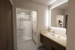 Condo with BBQ & pool - Image 4