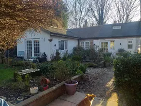 Casa rural con jardín - Image 2