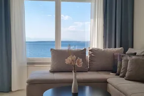 One bedroom apartment with terrace and sea view Šilo, Krk (A-21242-d) - Image 4