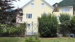 Family-oriented wonderful apartment with barbeque & garden - Image 2