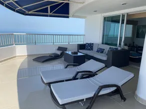 Apartamento apta para familias con piscina y terraza | Vistas a la ciudad | Al lado de la playa - Image 5