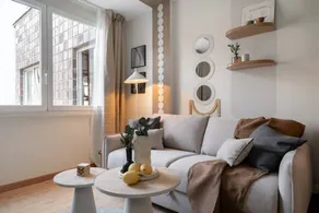 Flat | Near Puerta del Sol - Image 2
