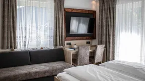 Mehrbettzimmer für 3 Personen in Gosau - Image 3