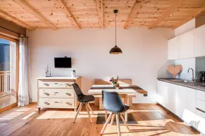 Flat with garden, BBQ & terrace | Garden view - Image 3
