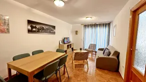 Holiday apartment with terrace | Next to the beach - Image 4