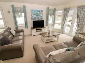 Family-friendly cottage with garden | Pet-friendly - Image 3