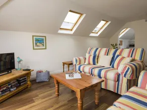 Child-friendly nice cottage with garden & terrace | Close to the beach - Image 4