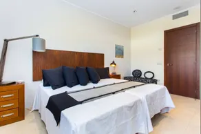 Holiday apartment with barbeque, private pool & garden | Near Castell de Tamarit | Sea view - Image 4