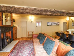Fisherman's Cottage - Image 5