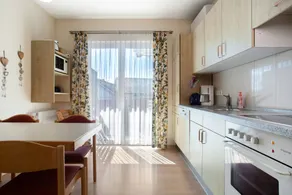 Familienorientierte Wohnung mit Sauna, beheiztem Pool und Grill | Gartenblick - Image 4